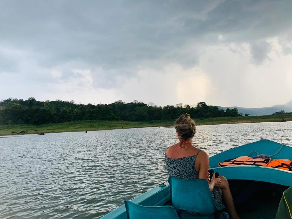 Gal Oya Lake View Inginiyagala Polwatta Luaran gambar